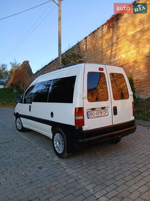 Минивэн Peugeot Expert 2005 в Кременце