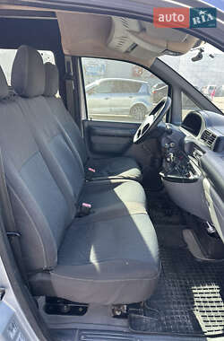 Мінівен Peugeot Expert 2004 в  фото 12 Мінівен Peugeot Expert 2004 в