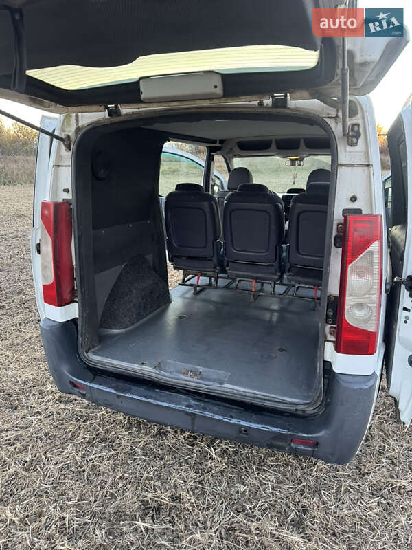 Мінівен Peugeot Expert 2009 в Жидачові