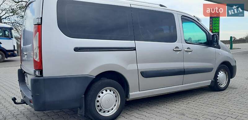 Минивэн Peugeot Expert 2009 в Кицмани фото 5 Минивэн Peugeot Expert 2009 в Кицмани