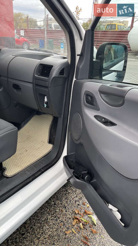 Минивэн Peugeot Expert 2008 в Львове фото 6 Минивэн Peugeot Expert 2008 в Львове