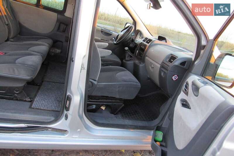 Мінівен Peugeot Expert 2009 в Лосинівці фото 8 Мінівен Peugeot Expert 2009 в Лосинівці