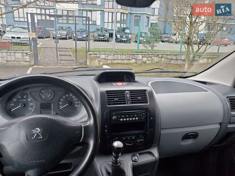 Вантажний фургон Peugeot Expert 2013 в Луцьку фото 4 Вантажний фургон Peugeot Expert 2013 в Луцьку