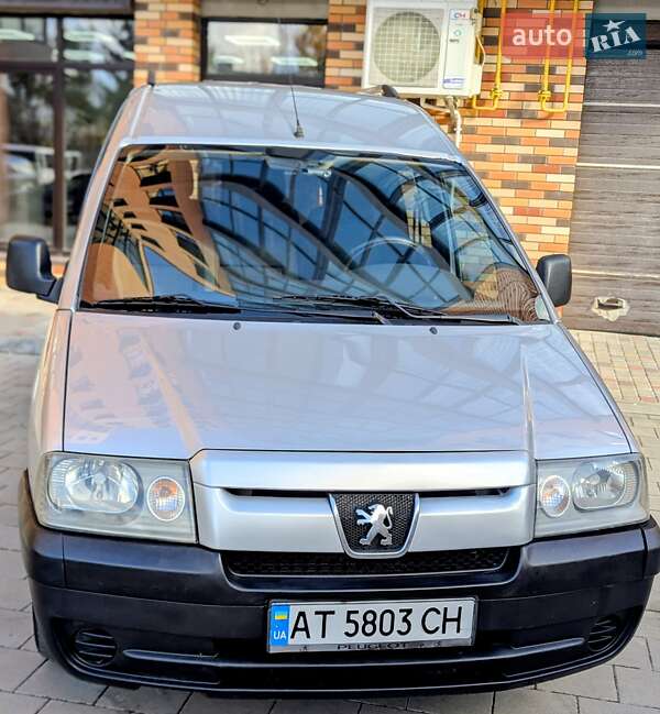 Мінівен Peugeot Expert 2004 в Калуші