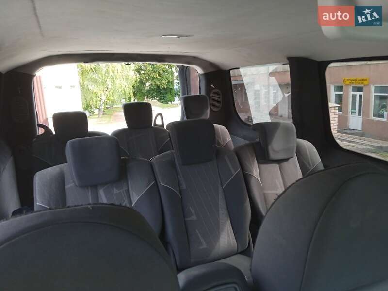 Минивэн Peugeot Expert 2009 в Гусятине