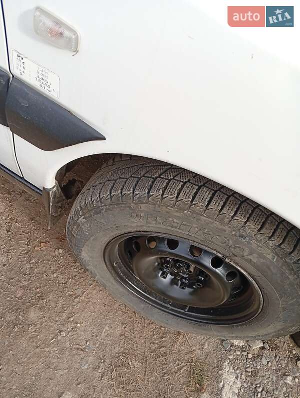 Мінівен Peugeot Expert 2005 в Івано-Франківську фото 3 Мінівен Peugeot Expert 2005 в Івано-Франківську