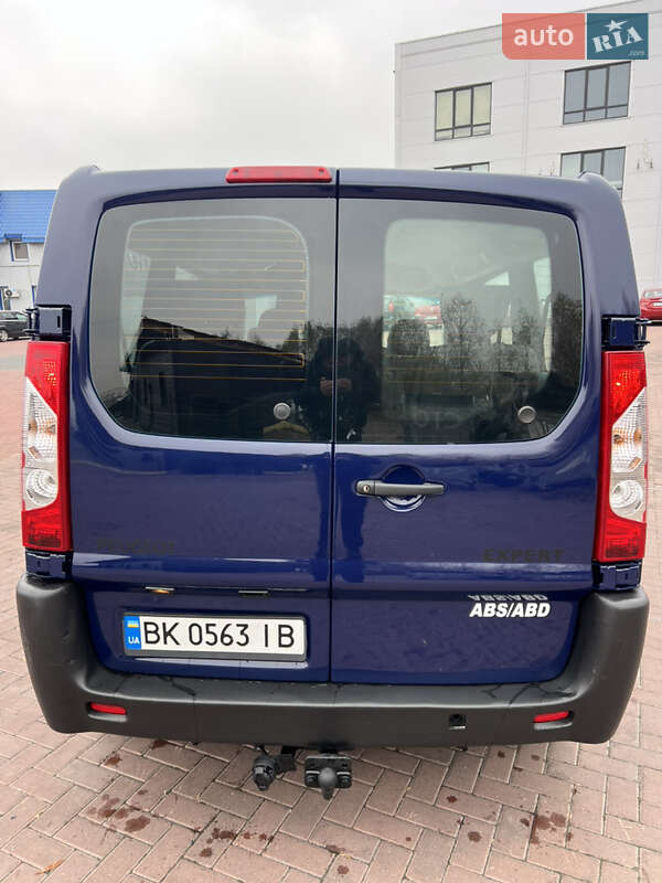 Минивэн Peugeot Expert 2007 в Ровно фото 11 Минивэн Peugeot Expert 2007 в Ровно