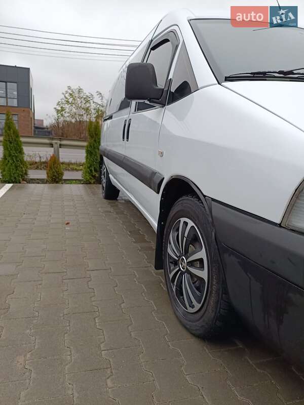 Минивэн Peugeot Expert 2005 в Виннице