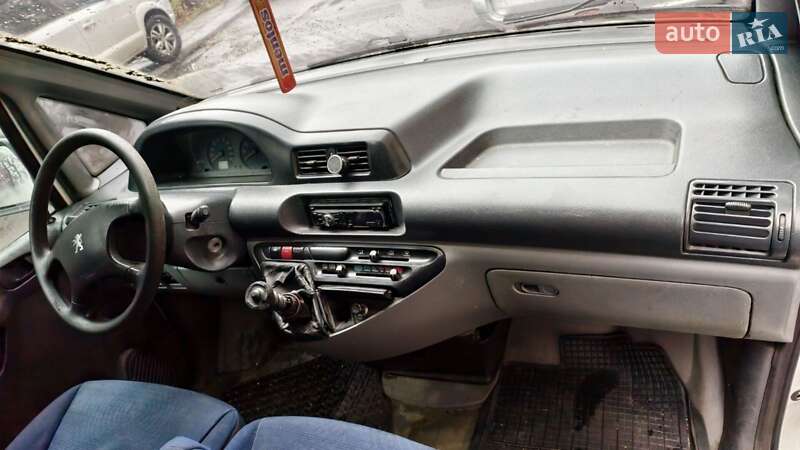 Грузовой фургон Peugeot Expert 2004 в Ивано-Франковске