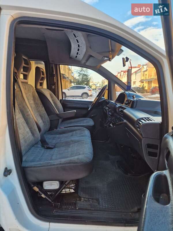 Минивэн Peugeot Expert 1998 в Стрые