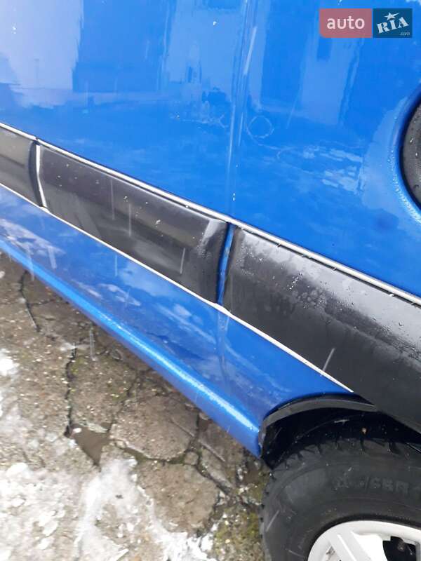 Мінівен Peugeot Expert 2004 в Новому Розділі