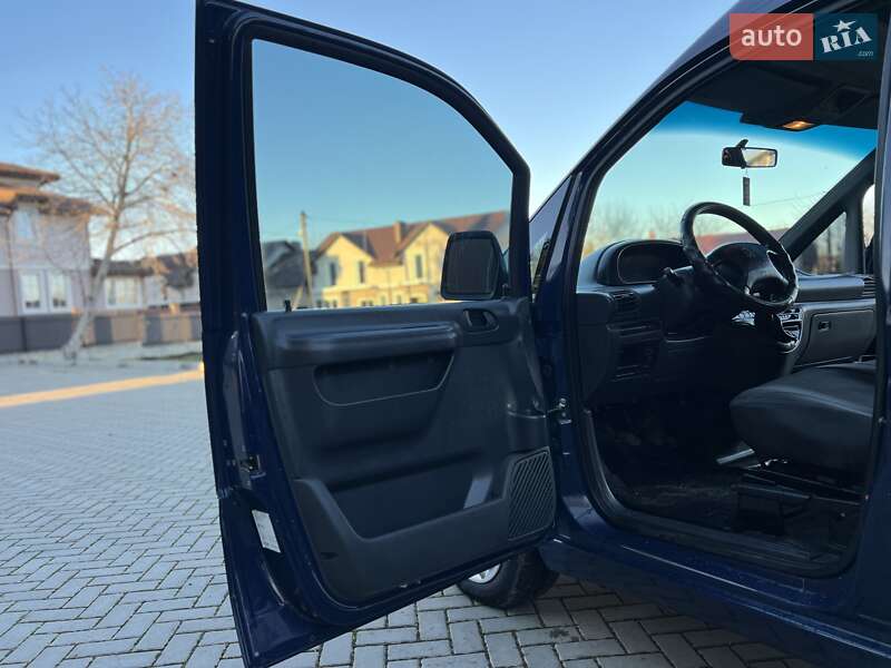 Мінівен Peugeot Expert 1999 в Чернівцях