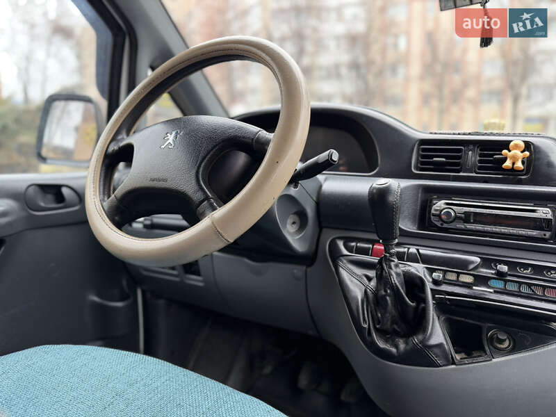 Мінівен Peugeot Expert 2005 в Рівному