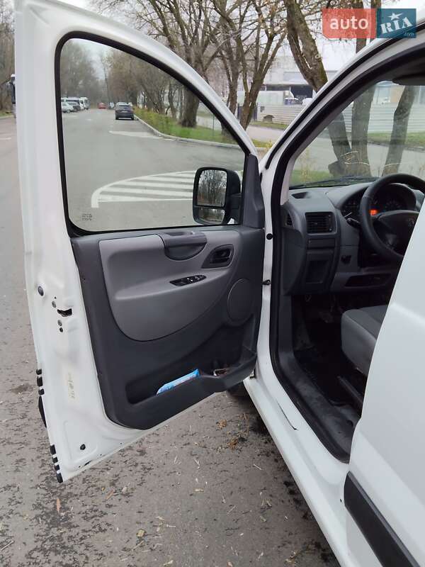 Мінівен Peugeot Expert 2008 в Черкасах фото 9 Мінівен Peugeot Expert 2008 в Черкасах