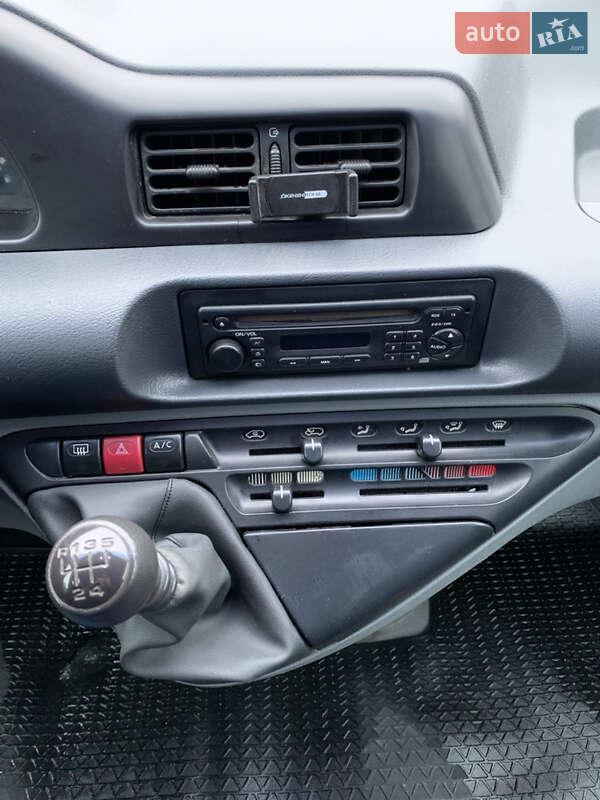 Мінівен Peugeot Expert 2006 в Львові фото 9 Мінівен Peugeot Expert 2006 в Львові