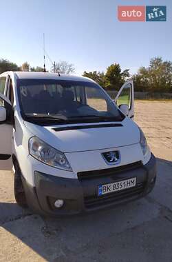 Минивэн Peugeot Expert 2007 в Вараше