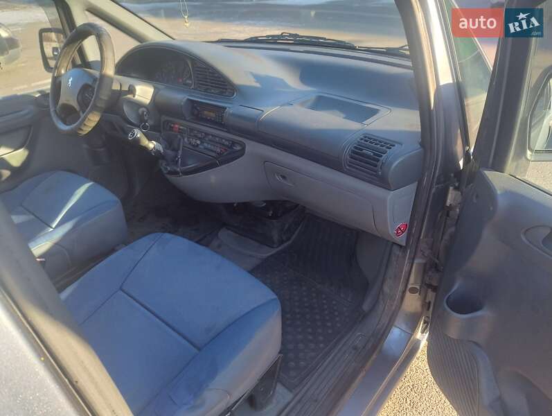 Мінівен Peugeot Expert 2005 в Рівному фото 6 Мінівен Peugeot Expert 2005 в Рівному
