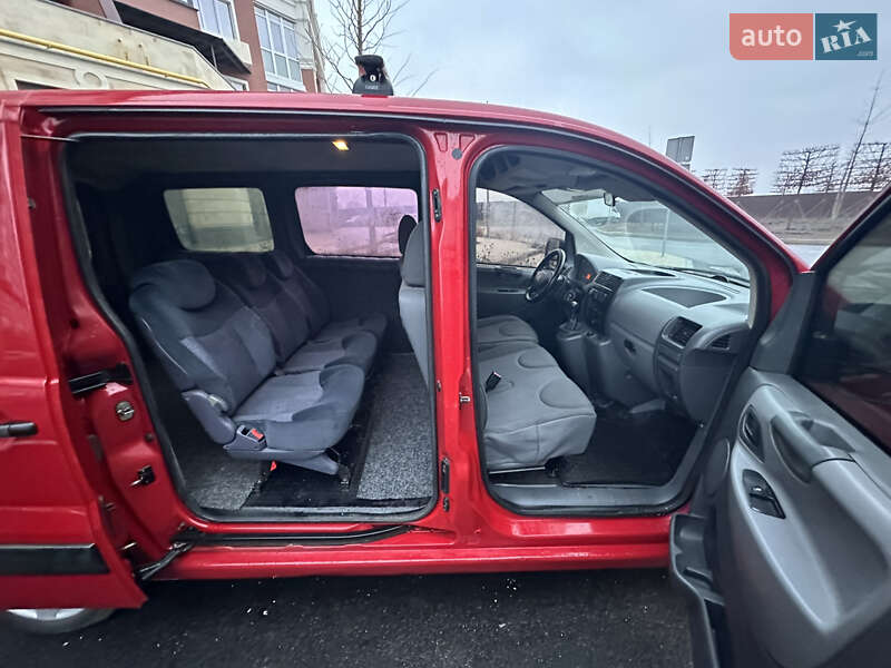 Минивэн Peugeot Expert 2007 в Умани