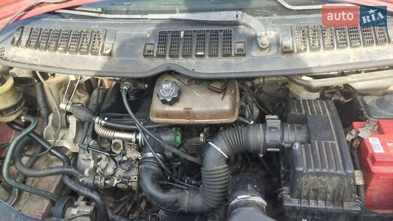 Минивэн Peugeot Expert 2004 в Стрые