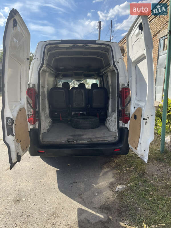 Микроавтобус грузовой (до 3,5т) Peugeot Expert 2008 в Покрове