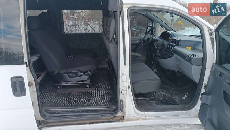 Минивэн Peugeot Expert 2001 в Сарнах фото 48 Минивэн Peugeot Expert 2001 в Сарнах