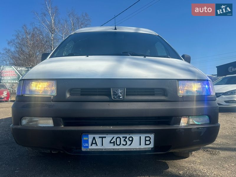 Мінівен Peugeot Expert 2001 в Івано-Франківську