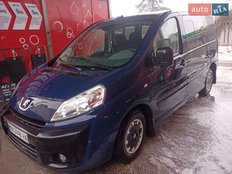 Минивэн Peugeot Expert 2008 в Киеве