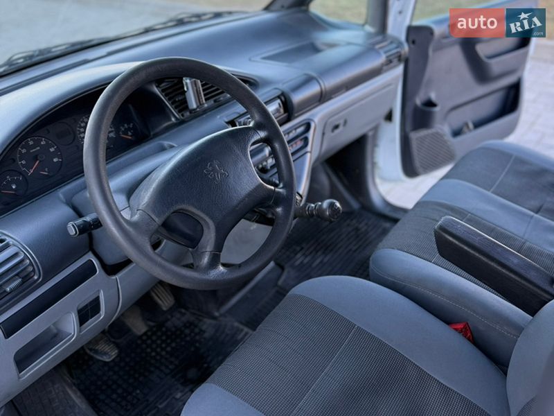 Минивэн Peugeot Expert 2003 в Ровно