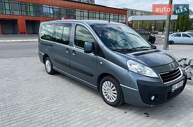 Мінівен Peugeot Expert 2015 в Дніпрі