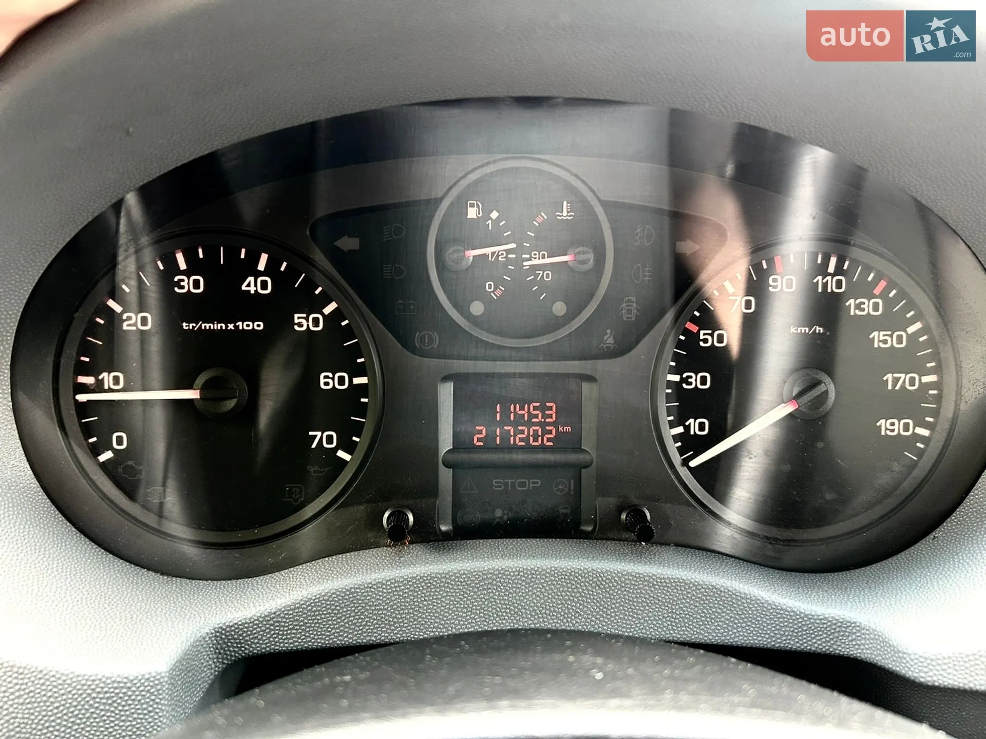 2010 Peugeot Expert - мініатюра 25