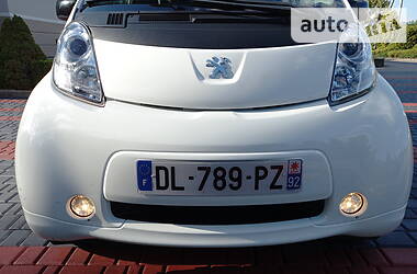 Хетчбек Peugeot iOn 2014 в Луцьку