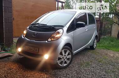 Хэтчбек Peugeot iOn 2012 в Одессе