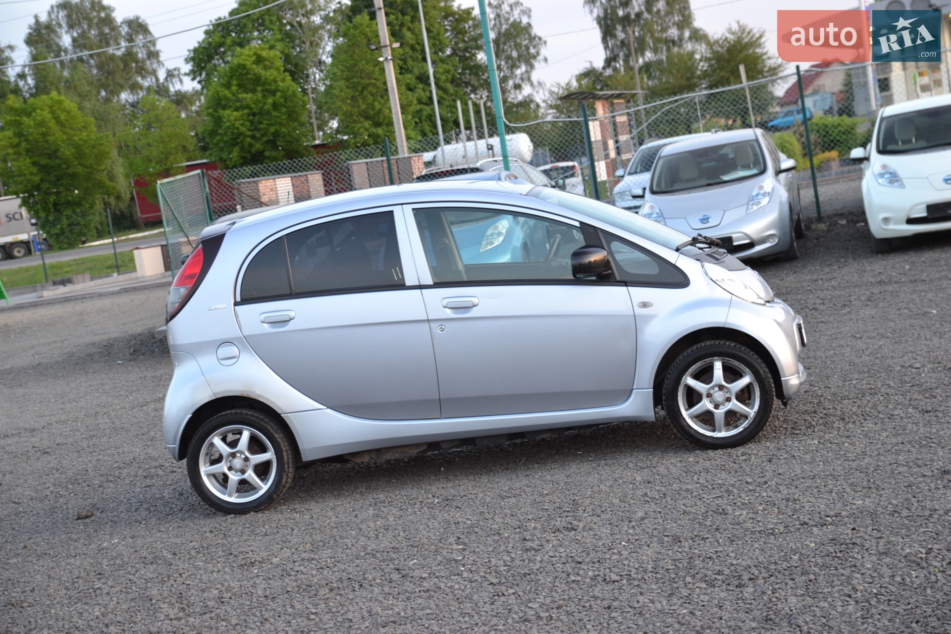2011 Peugeot iOn - мініатюра 6