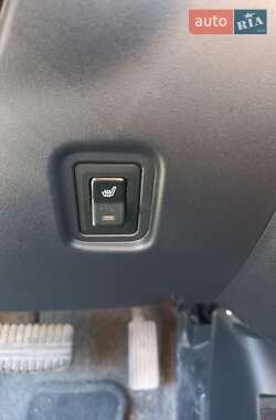 Хэтчбек Peugeot iOn 2011 в Львове