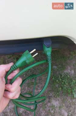 Хэтчбек Peugeot iOn 2011 в Львове