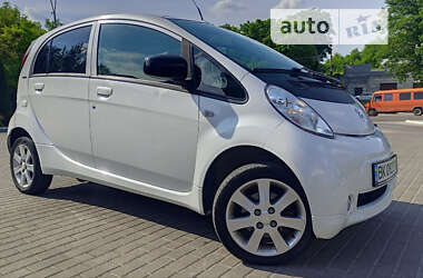 Хэтчбек Peugeot iOn 2012 в Ровно