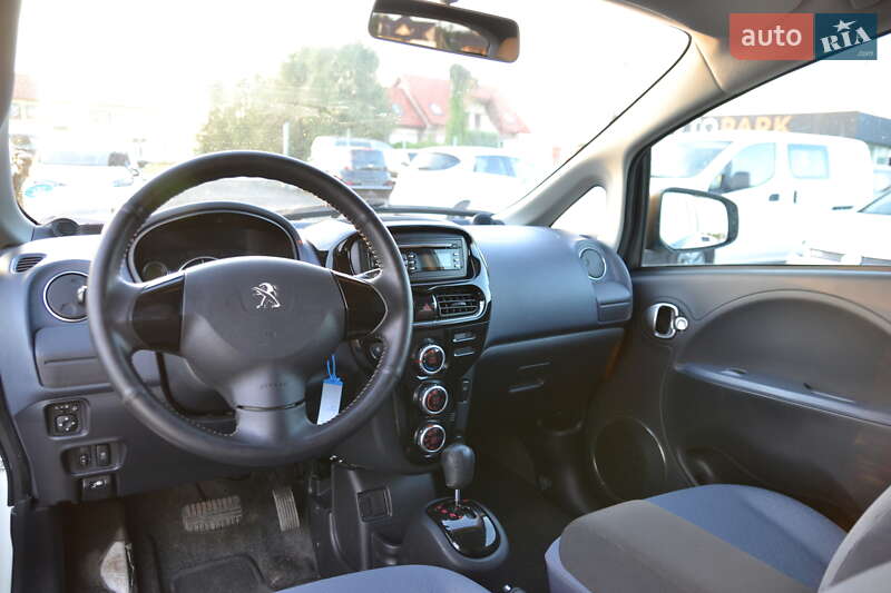 Хетчбек Peugeot iOn 2013 в Луцьку