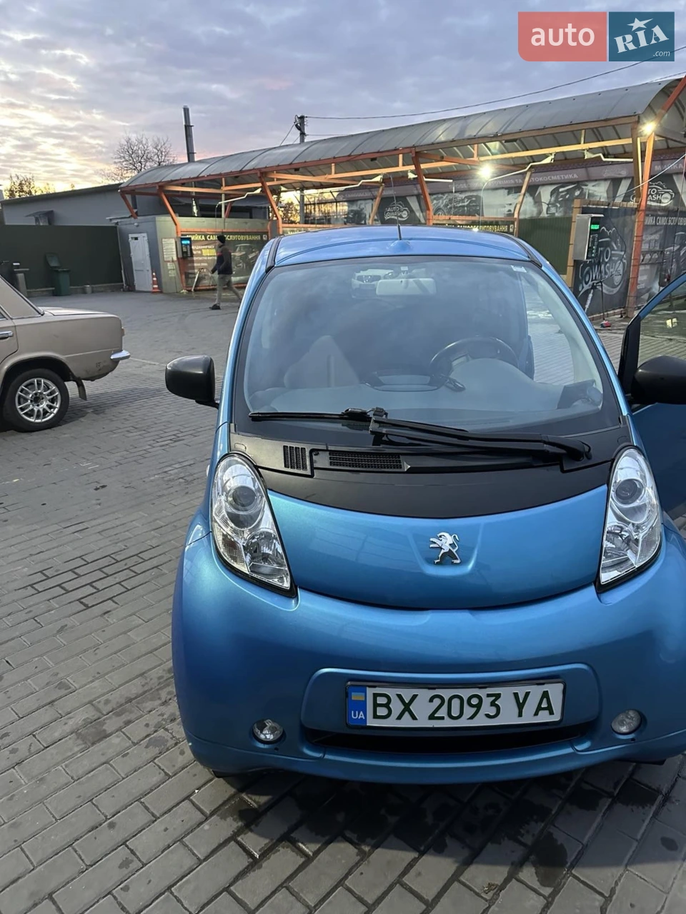 2015 Peugeot iOn - мініатюра 20