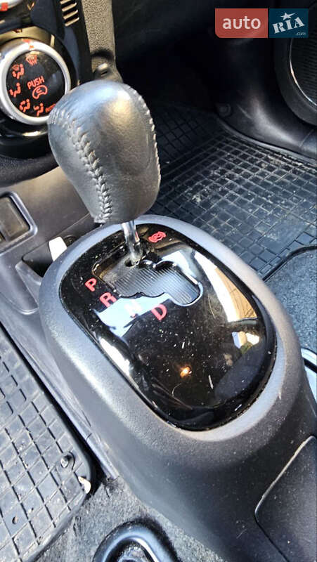 Хэтчбек Peugeot iOn 2015 в Хмельницком фото 7 Хэтчбек Peugeot iOn 2015 в Хмельницком