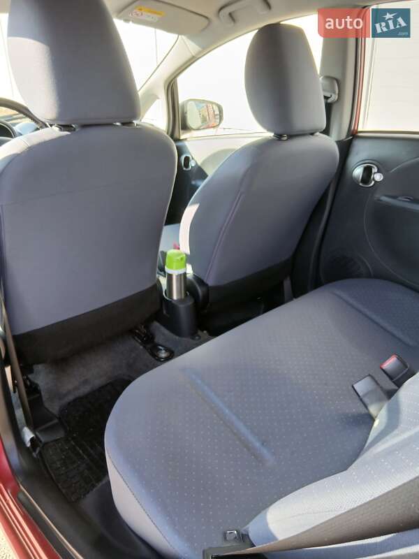 Хетчбек Peugeot iOn 2014 в Львові