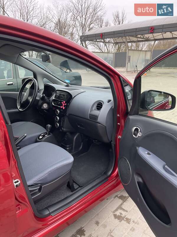 Хэтчбек Peugeot iOn 2017 в Тернополе фото 12 Хэтчбек Peugeot iOn 2017 в Тернополе