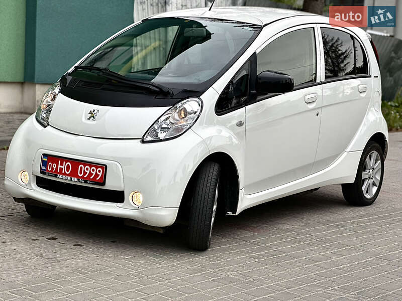 Хетчбек Peugeot iOn 2018 в Тернополі