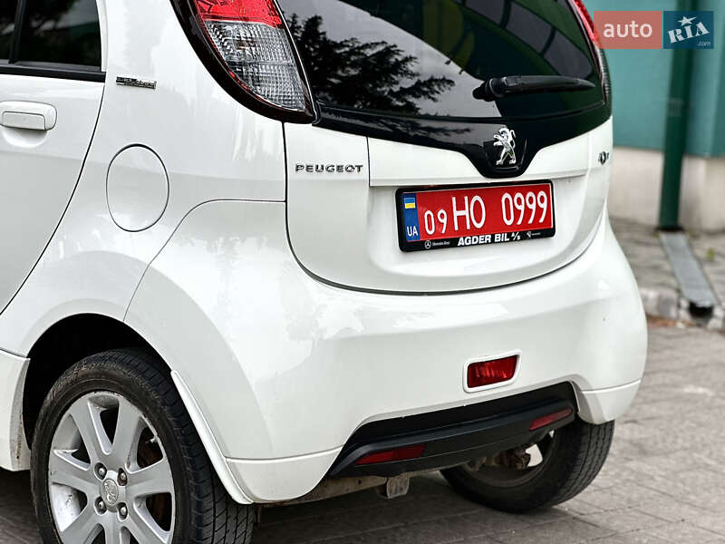 Хетчбек Peugeot iOn 2018 в Тернополі