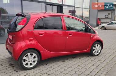 Хэтчбек Peugeot iOn 2014 в 