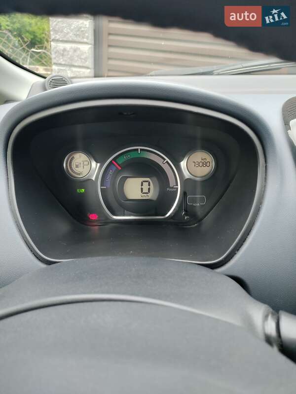 Хэтчбек Peugeot iOn 2011 в Ровно