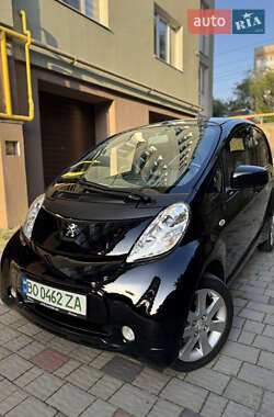 Хетчбек Peugeot iOn 2015 в Тернополі