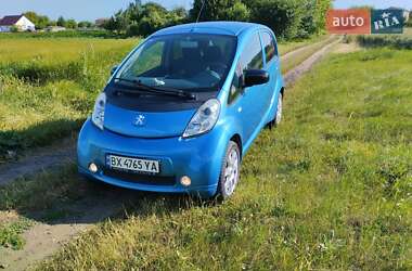 Хетчбек Peugeot iOn 2011 в Хмельницькому