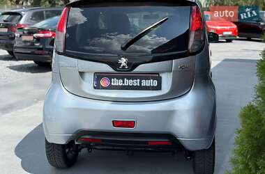 Хетчбек Peugeot iOn 2015 в 