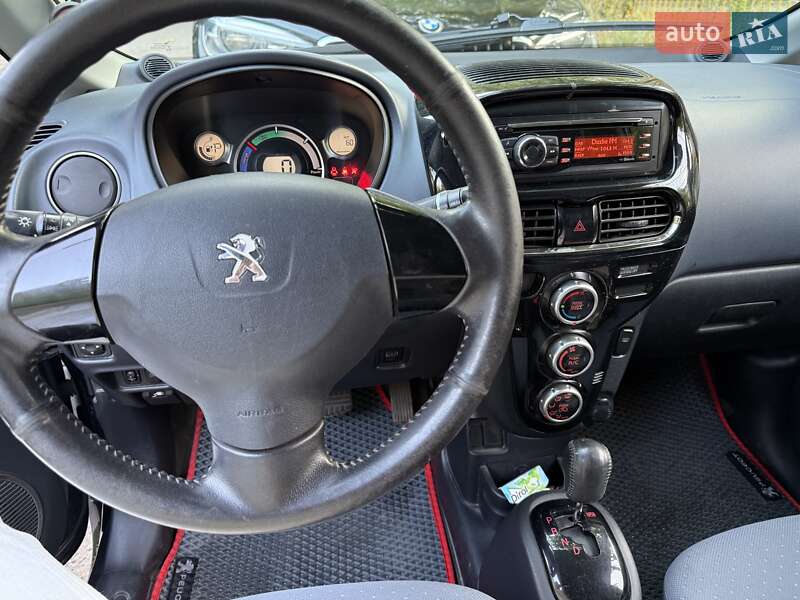 Хетчбек Peugeot iOn 2012 в Львові фото 11 Хетчбек Peugeot iOn 2012 в Львові