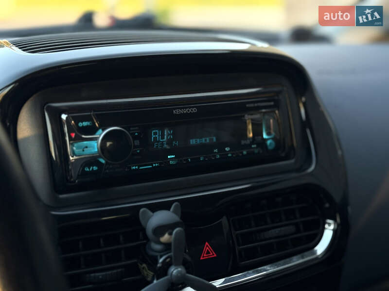 Хетчбек Peugeot iOn 2017 в Луцьку